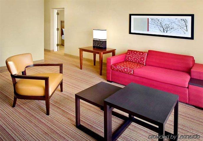 Courtyard By Marriott Pittsburgh Airport Ξενοδοχείο Coraopolis Δωμάτιο φωτογραφία