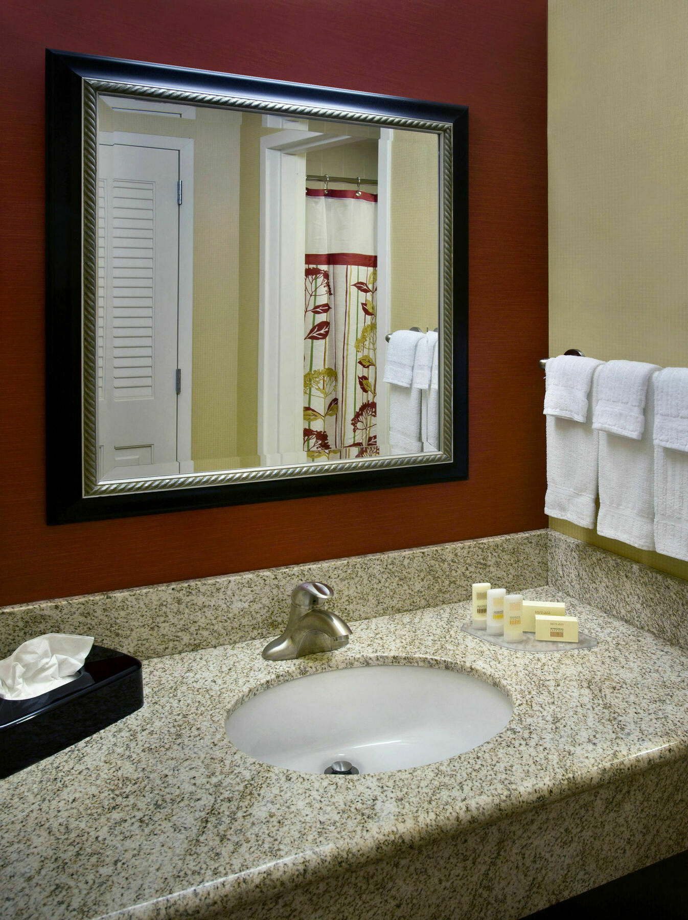 Courtyard By Marriott Pittsburgh Airport Ξενοδοχείο Coraopolis Εξωτερικό φωτογραφία